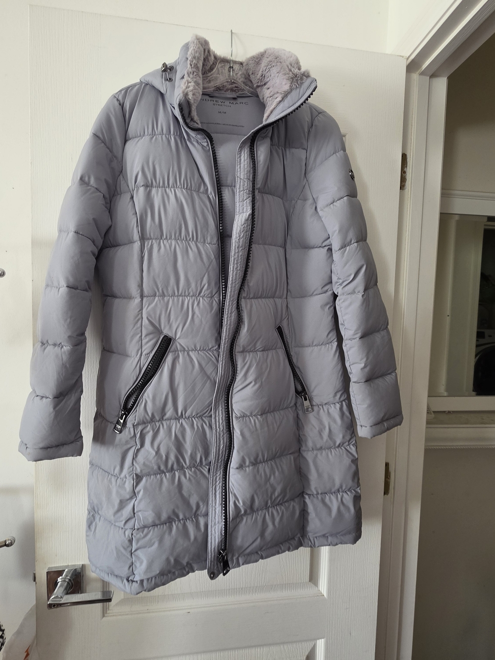 Andrew Marc Stretch Gray Puffer Coat Size Medium